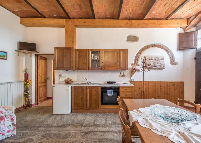 Poggio Primo - Bilocale Vermiglio Séjour à la ferme *